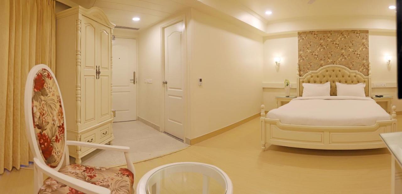 Cygnett Lite Grand, 4*
